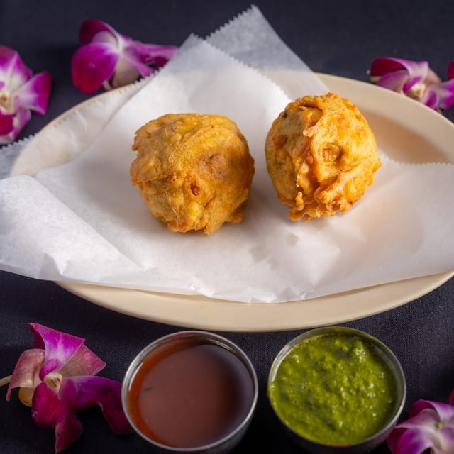 Potato Bonda.